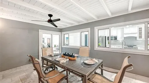 7221 Plovers Way Sarasota FL 34242