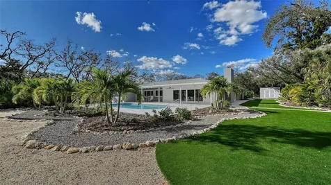 7221 Plovers Way Sarasota FL 34242