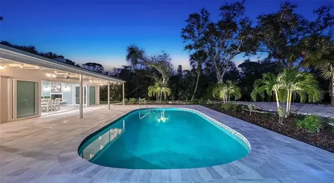 7221 Plovers Way Sarasota FL 34242