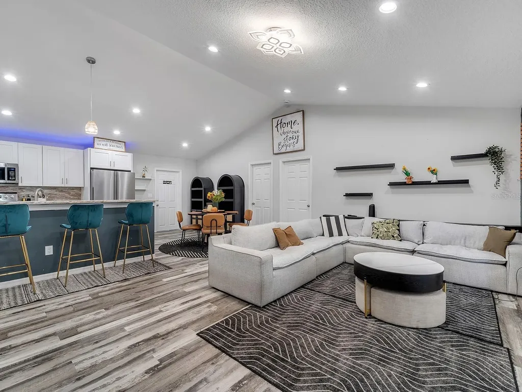 39930 Sunburst Drive Dade City FL 33525