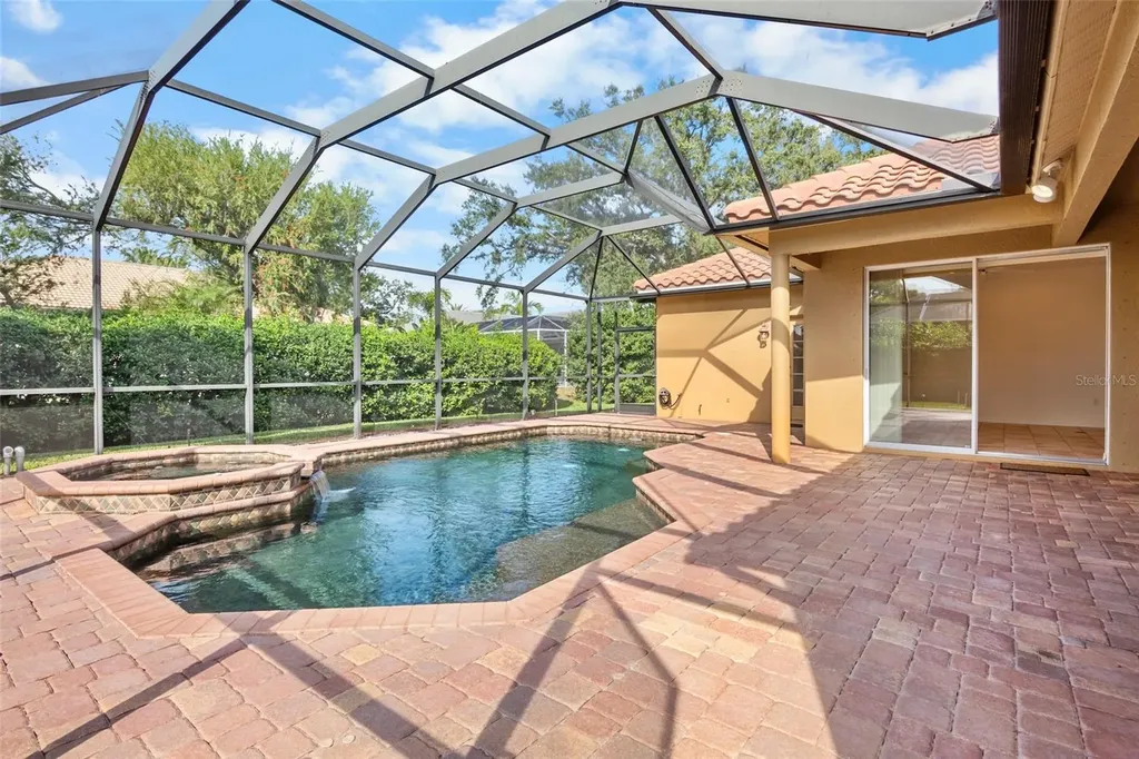 5278 Far Oak Circle Sarasota FL 34238