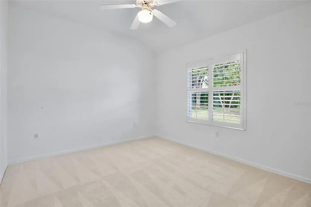 5278 Far Oak Circle Sarasota FL 34238