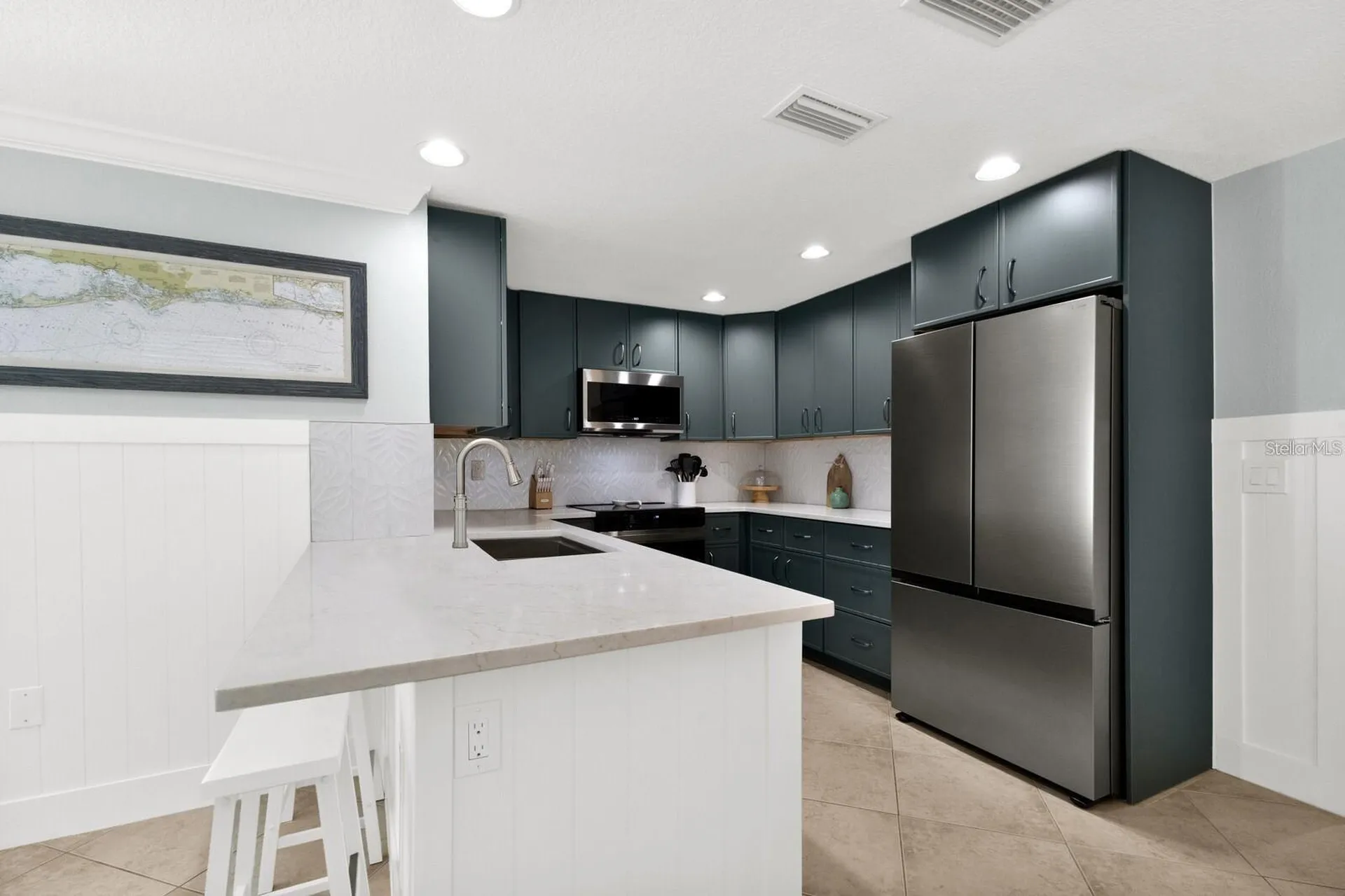 6201 Holmes Boulevard Holmes Beach FL 34217