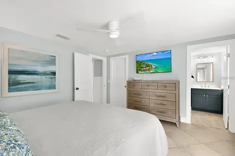 6201 Holmes Boulevard Holmes Beach FL 34217