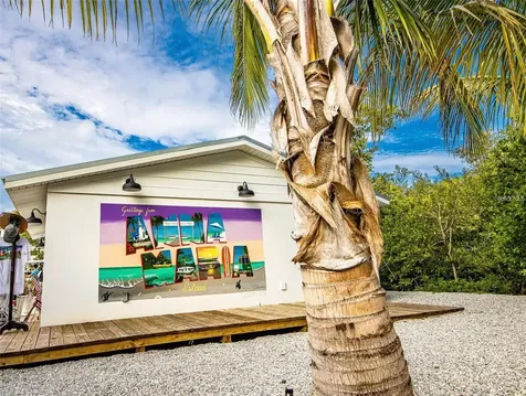 6201 Holmes Boulevard Holmes Beach FL 34217