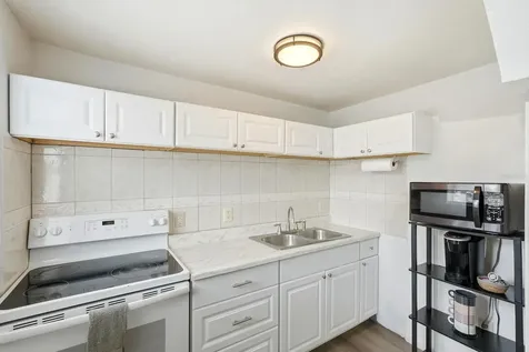 715 Harvey Avenue Daytona Beach FL 32118