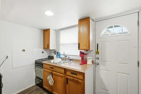 715 Harvey Avenue Daytona Beach FL 32118