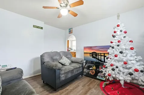 715 Harvey Avenue Daytona Beach FL 32118