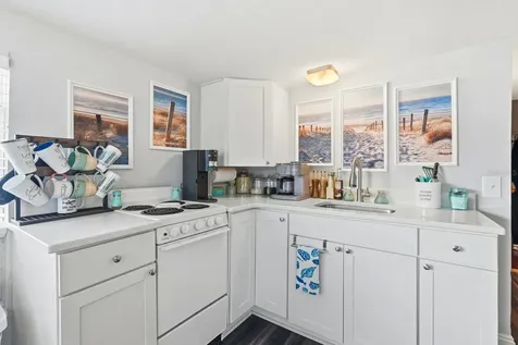 715 Harvey Avenue Daytona Beach FL 32118