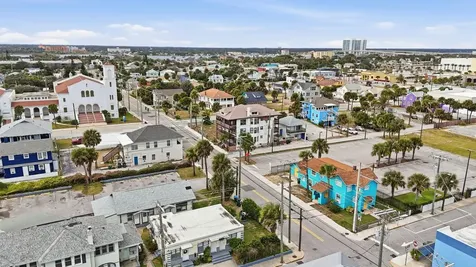 715 Harvey Avenue Daytona Beach FL 32118