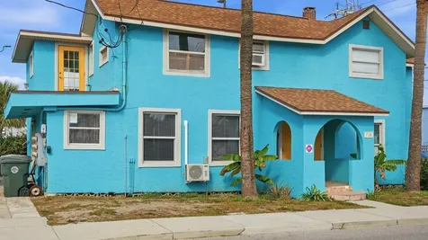 715 Harvey Avenue Daytona Beach FL 32118