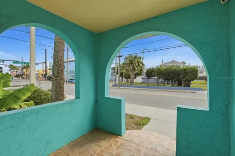715 Harvey Avenue Daytona Beach FL 32118