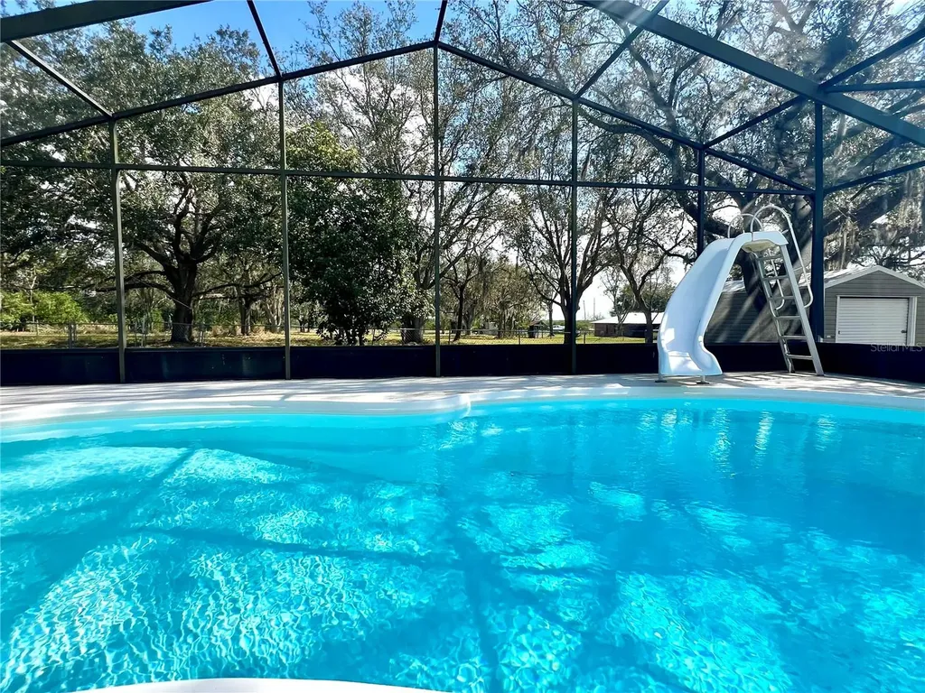 301 S Wells Avenue Avon Park FL 33825
