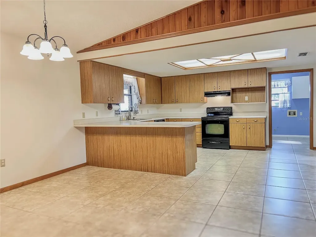 301 S Wells Avenue Avon Park FL 33825