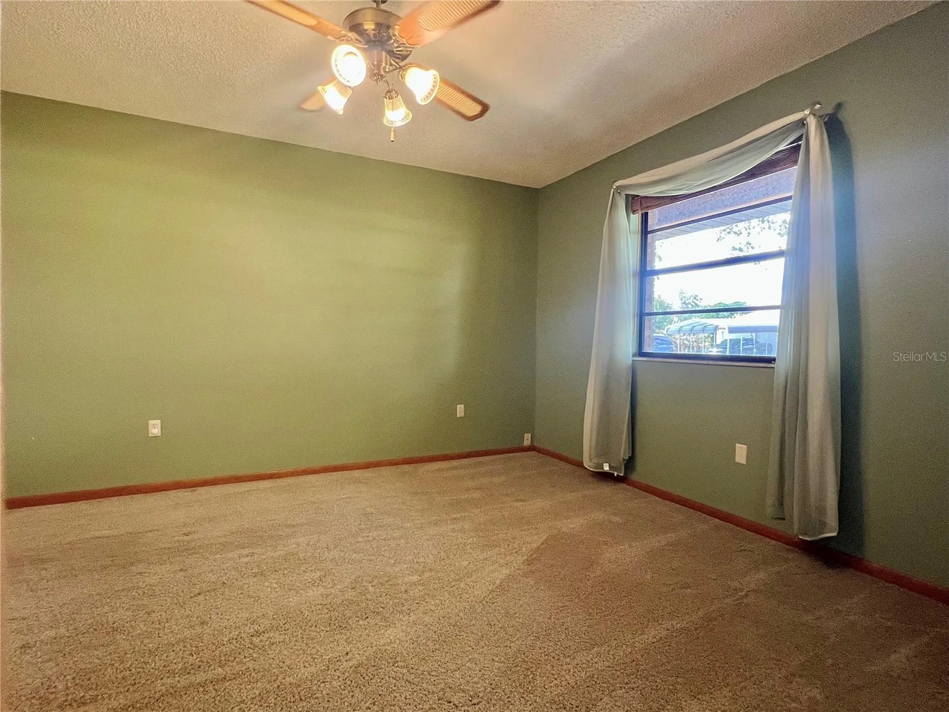 301 S Wells Avenue Avon Park FL 33825