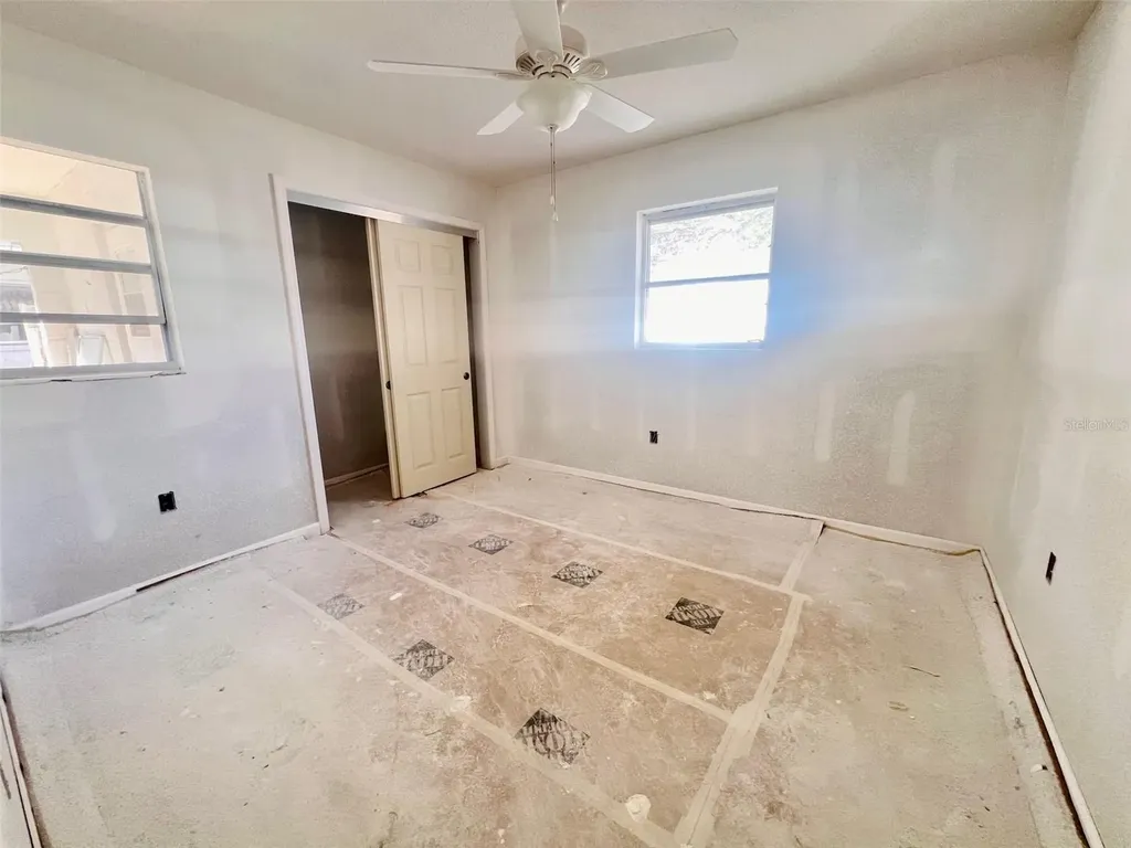 1977 Beach Road Englewood FL 34223