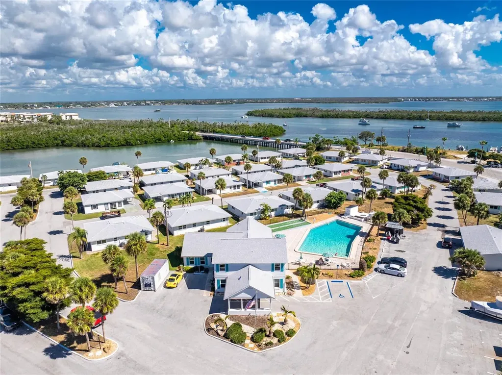 1977 Beach Road Englewood FL 34223