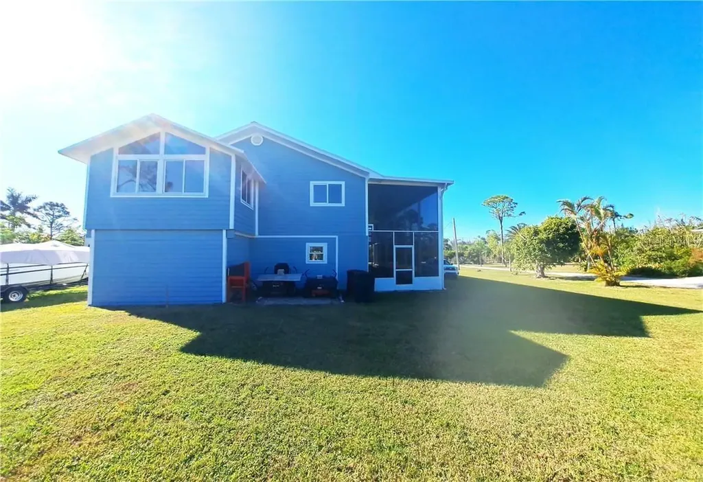 8500 Redwood Drive St James City FL 33956
