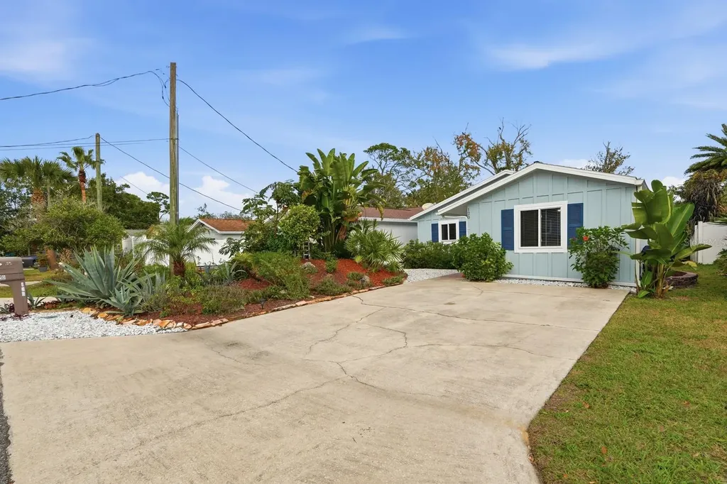 120 Oak Lane Flagler Beach FL 32136