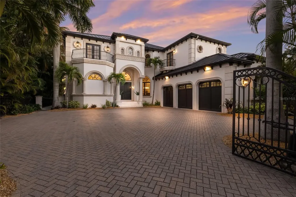 1418 John Ringling Parkway Sarasota FL 34236