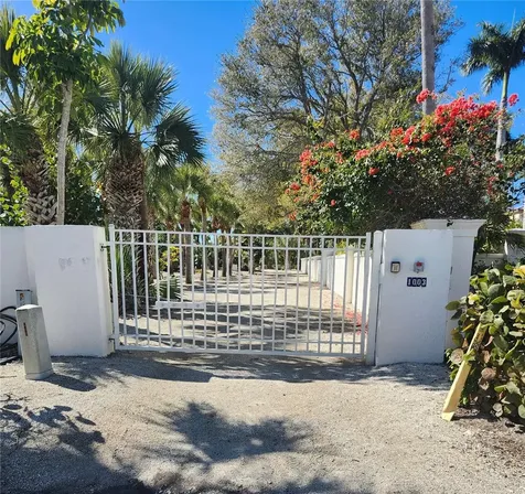 1418 John Ringling Parkway Sarasota FL 34236