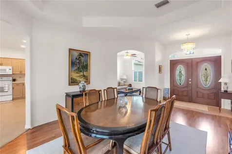 5723 Eastwind Drive Sarasota FL 34233