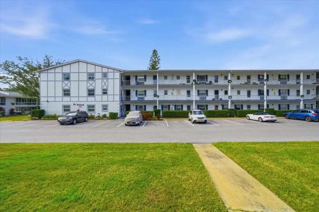 400 Glennes Lane Dunedin FL 34698