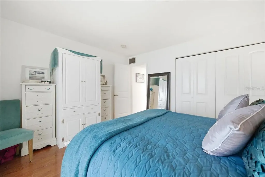 400 Glennes Lane Dunedin FL 34698