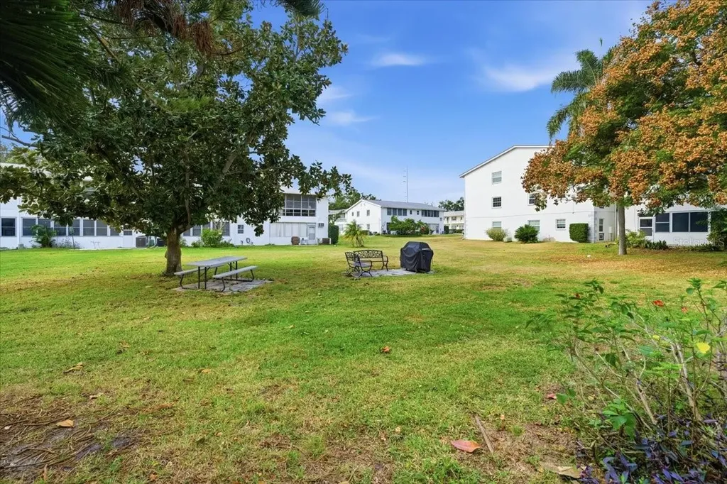 400 Glennes Lane Dunedin FL 34698