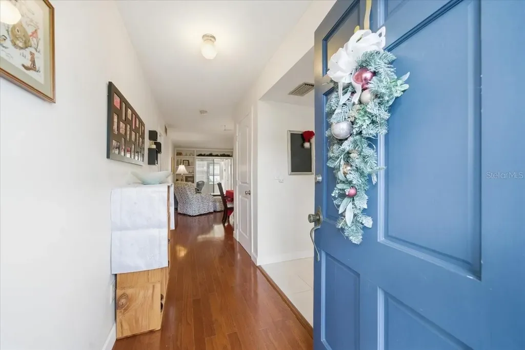 400 Glennes Lane Dunedin FL 34698