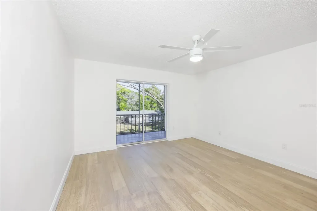 3656 Lake Bayshore Dr, Bldg K Bradenton FL 34205