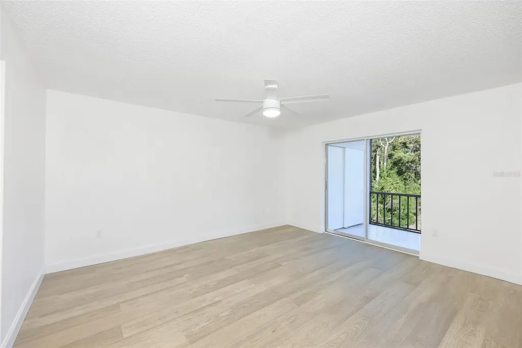 3656 Lake Bayshore Dr, Bldg K Bradenton FL 34205