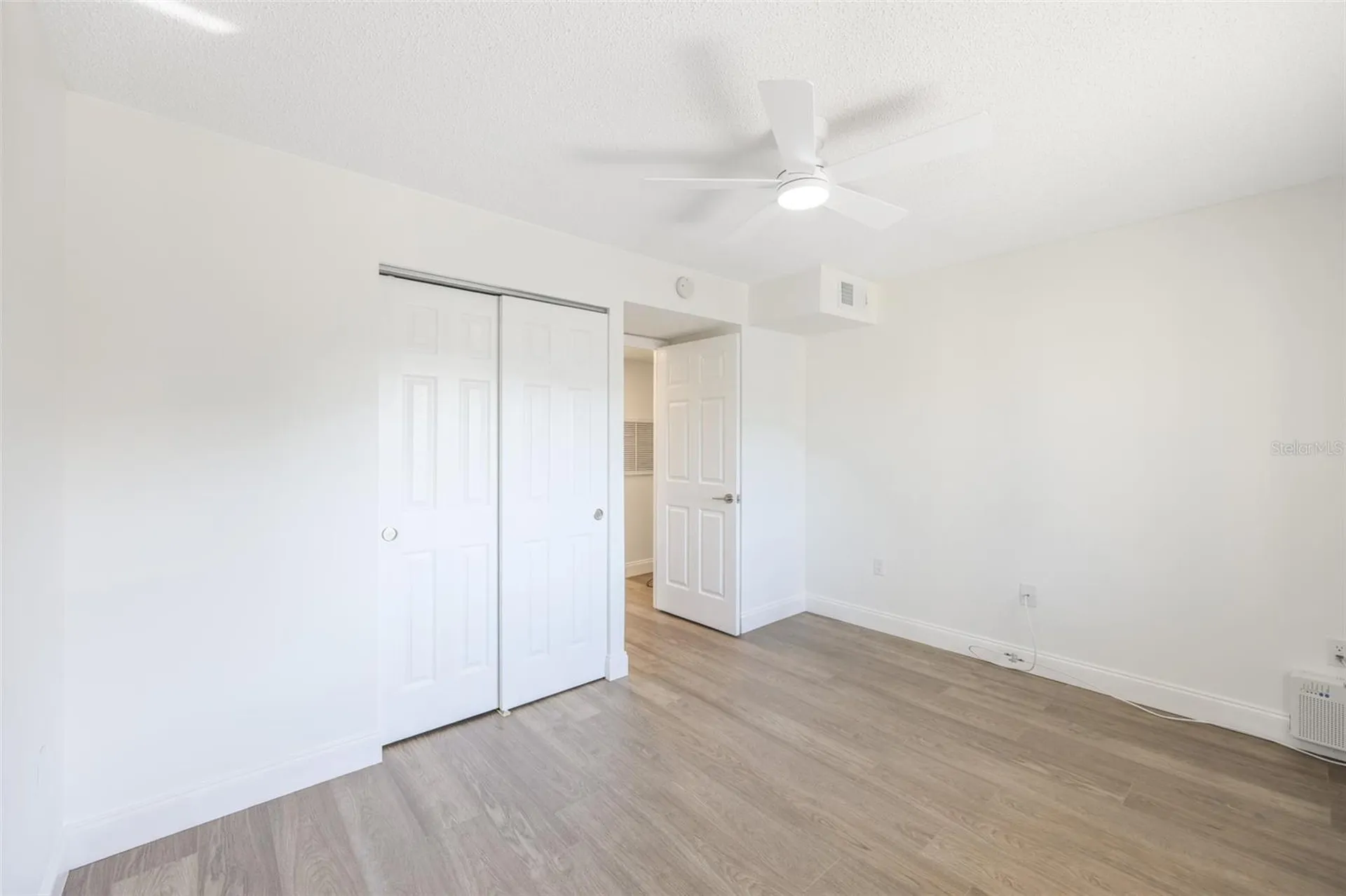 3656 Lake Bayshore Dr, Bldg K Bradenton FL 34205