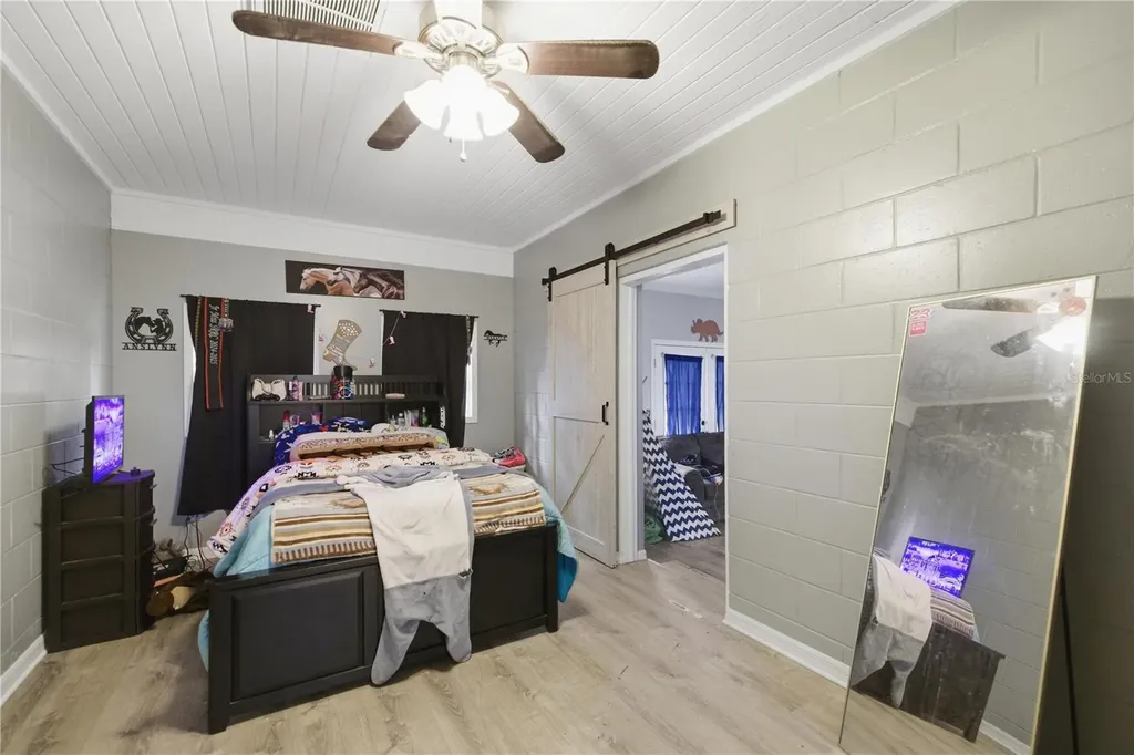 916 NE 28th Avenue Ocala FL 34470