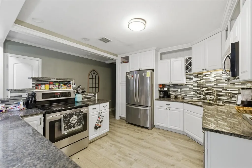 916 NE 28th Avenue Ocala FL 34470