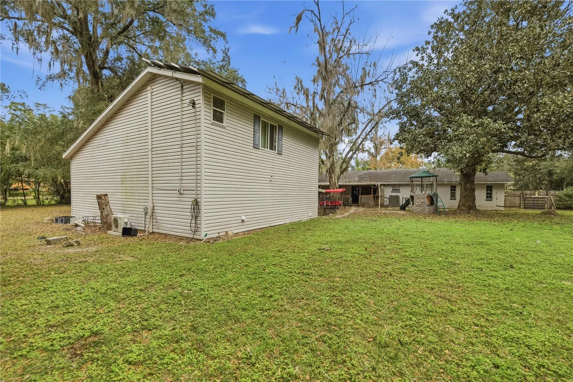 916 NE 28th Avenue Ocala FL 34470