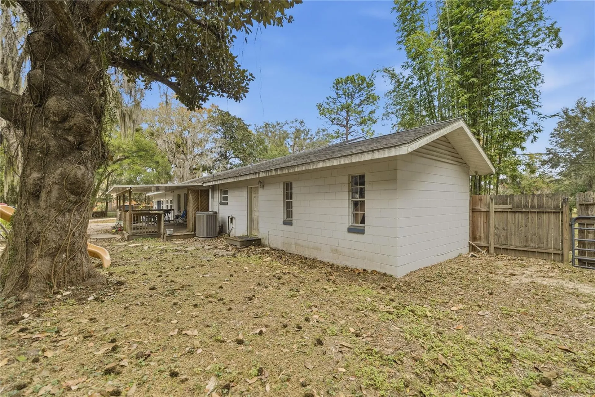 916 NE 28th Avenue Ocala FL 34470