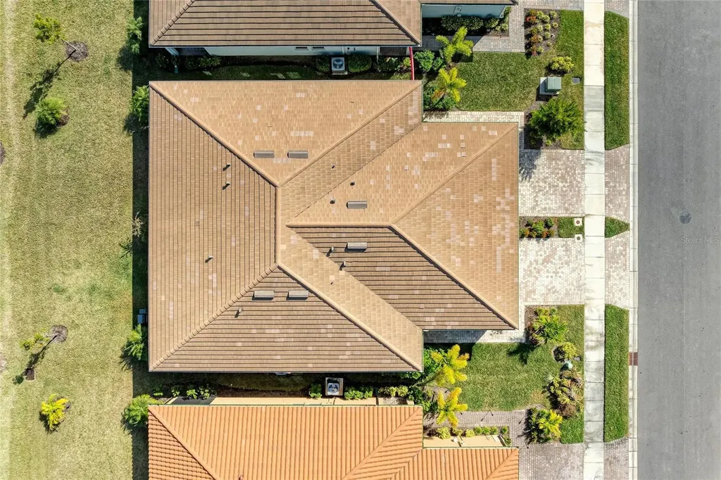 20718 Galileo Place Venice FL 34293