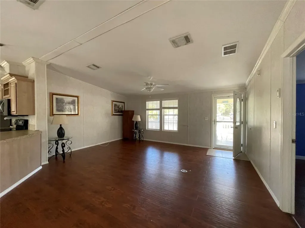 7690 SE 193rd Avenue Morriston FL 32668