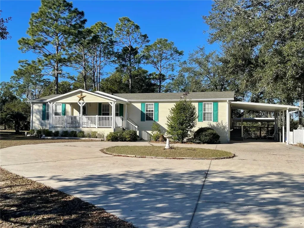 7690 SE 193rd Avenue Morriston FL 32668