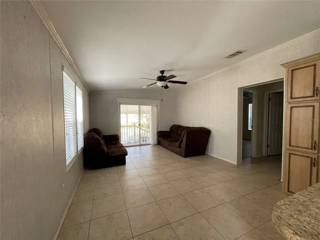 7690 SE 193rd Avenue Morriston FL 32668