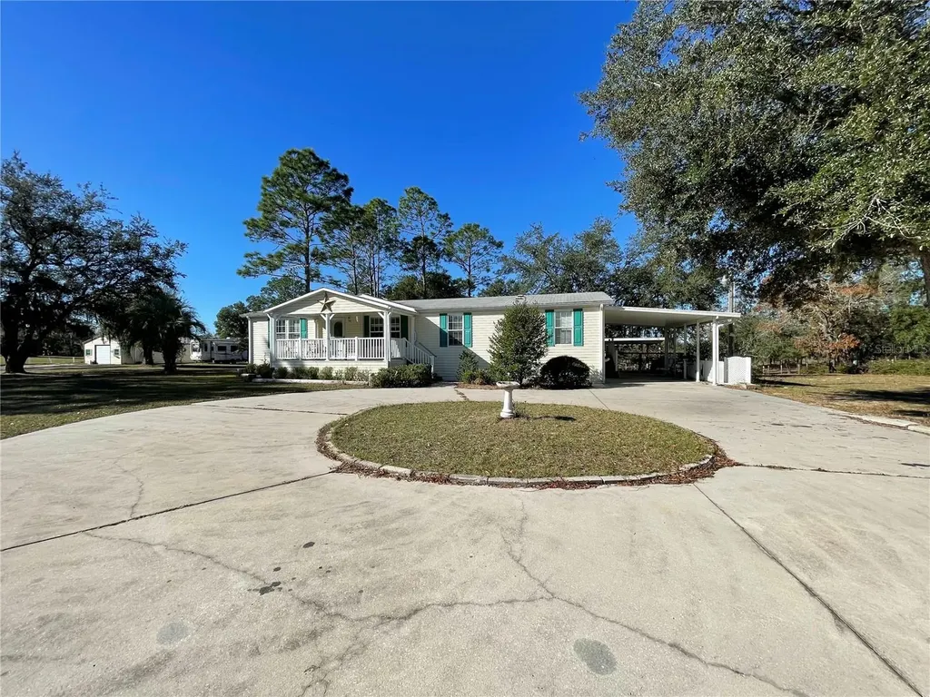 7690 SE 193rd Avenue Morriston FL 32668