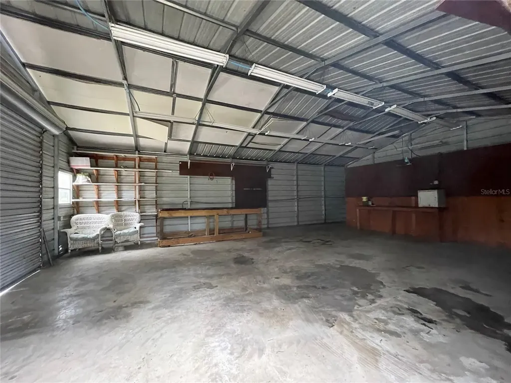 7690 SE 193rd Avenue Morriston FL 32668