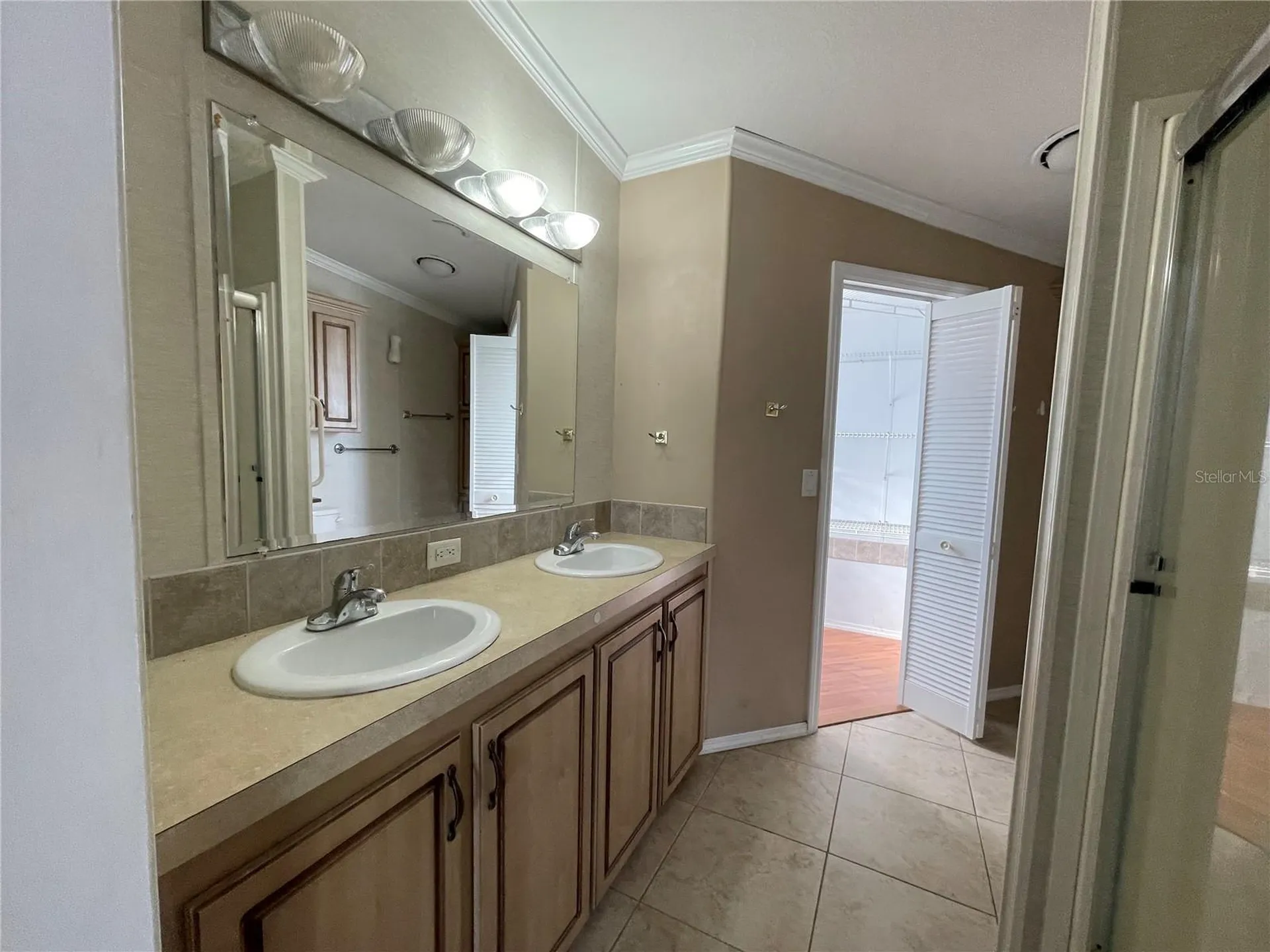 7690 SE 193rd Avenue Morriston FL 32668
