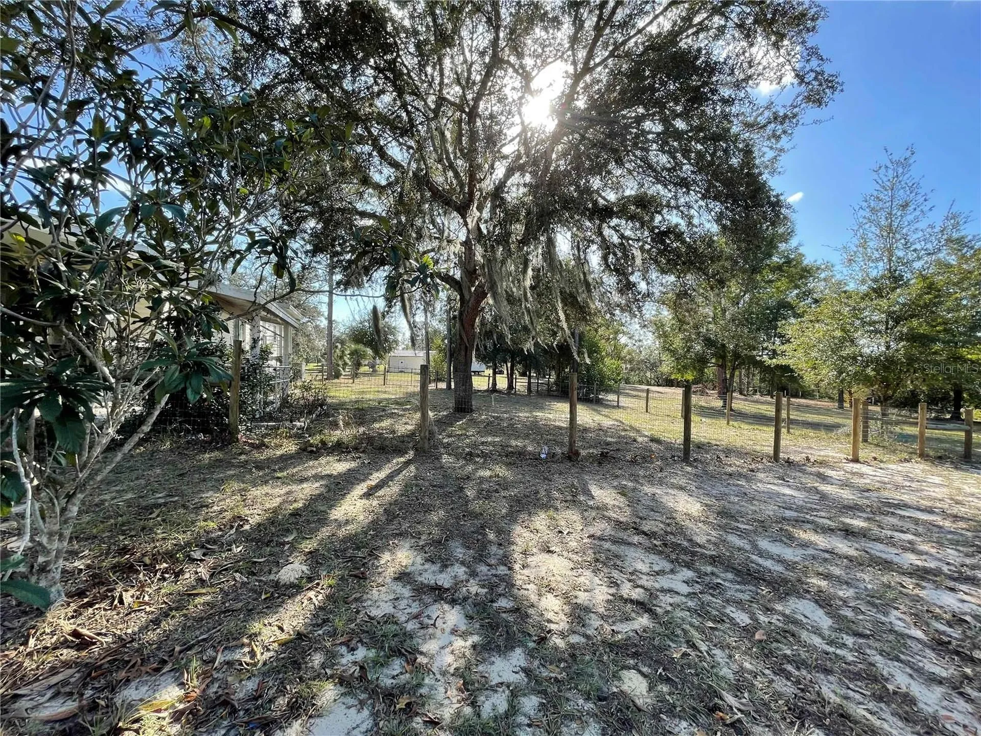 7690 SE 193rd Avenue Morriston FL 32668