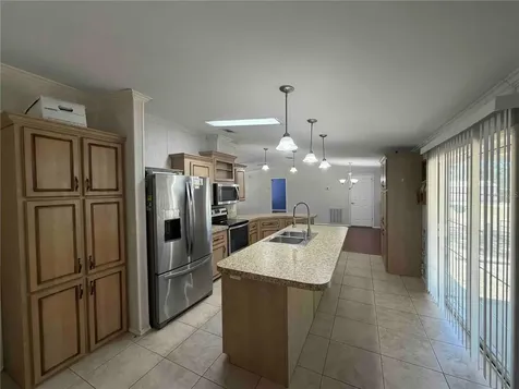 7690 SE 193rd Avenue Morriston FL 32668