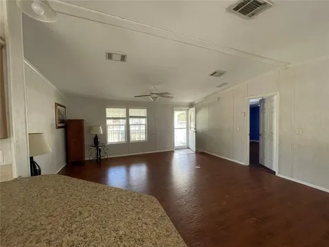 7690 SE 193rd Avenue Morriston FL 32668