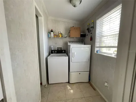 7690 SE 193rd Avenue Morriston FL 32668