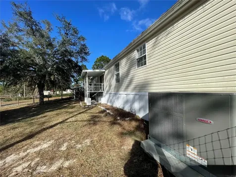 7690 SE 193rd Avenue Morriston FL 32668