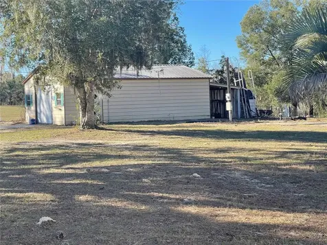 7690 SE 193rd Avenue Morriston FL 32668